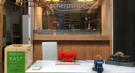 Scherpslijper bij de Keilewerf in Rotterdam